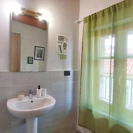 Centro Storico Casa Con Wi-fi E Parcheggio A 100m Apartamento Saluzzo