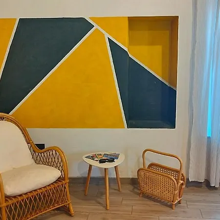 Centro Storico Casa Con Wi-fi E Parcheggio A 100m Apartment