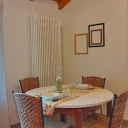 Centro Storico Casa Con Wi-fi E Parcheggio A 100m *